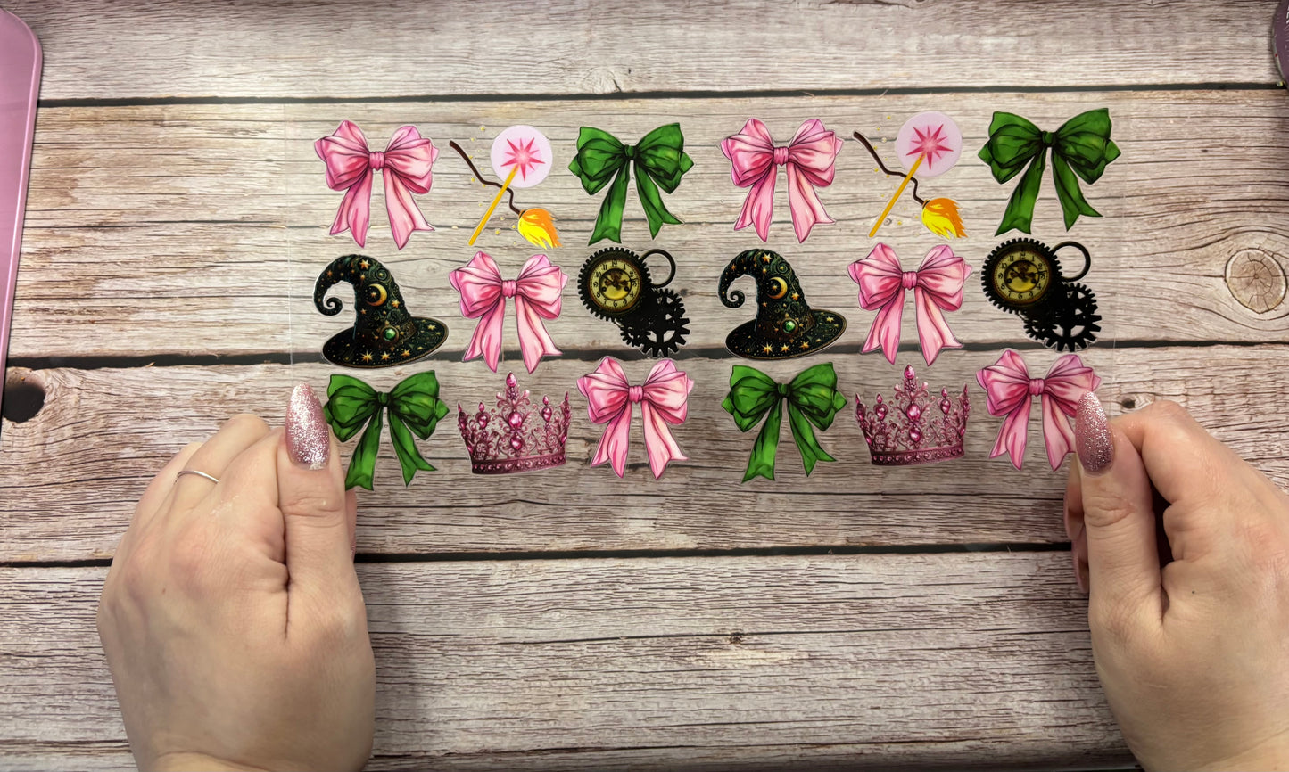 Pink bow green bow