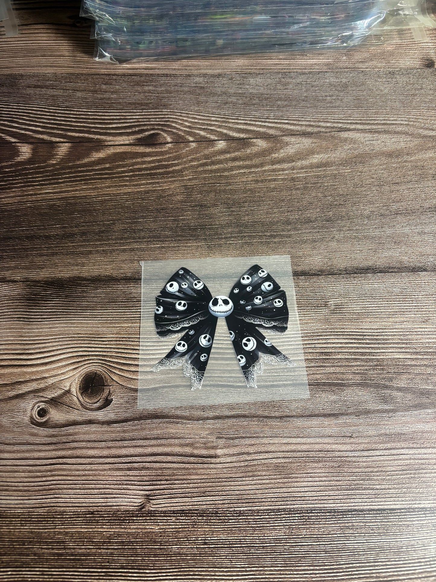 Skellington bow