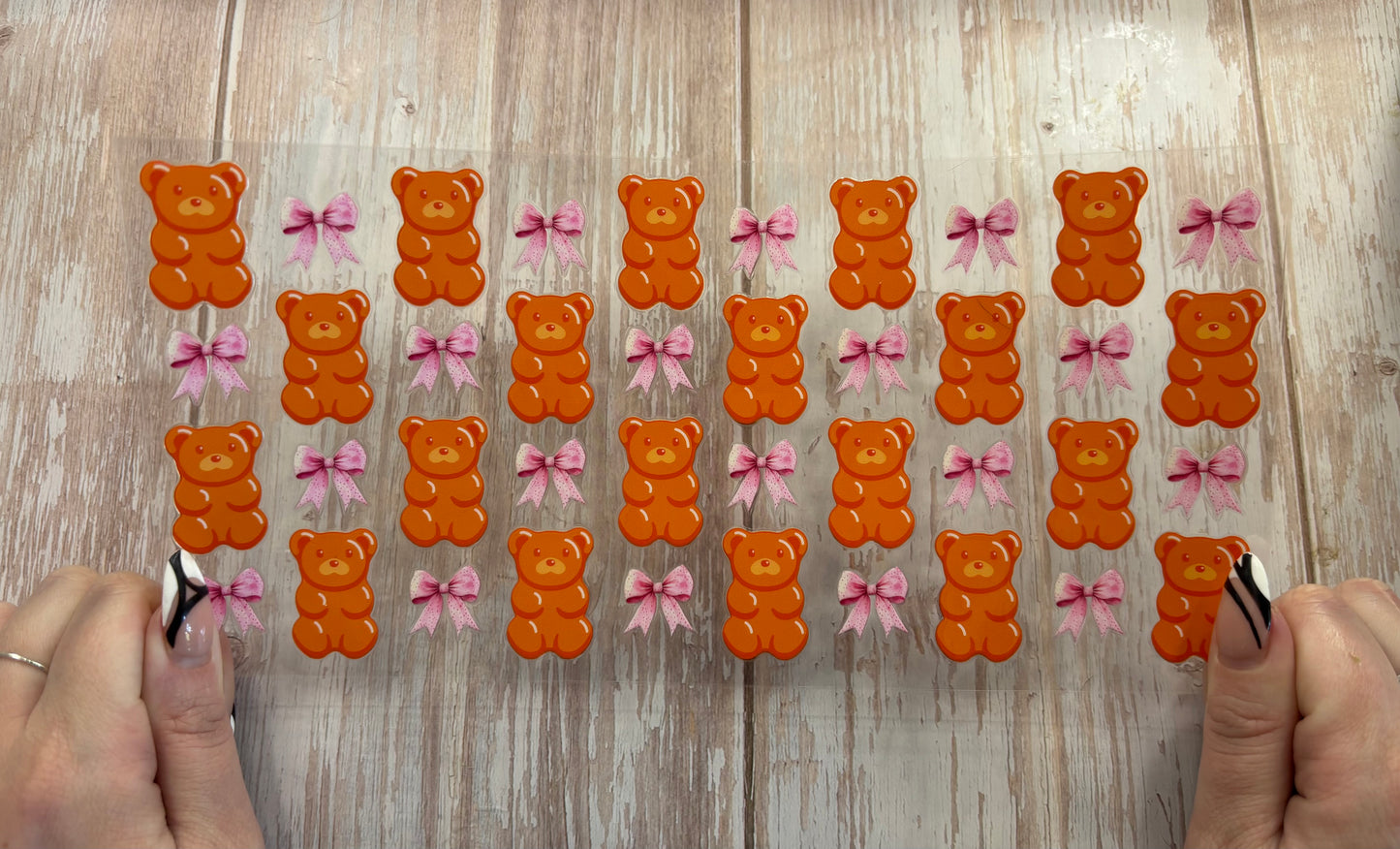 Orange gummy bears