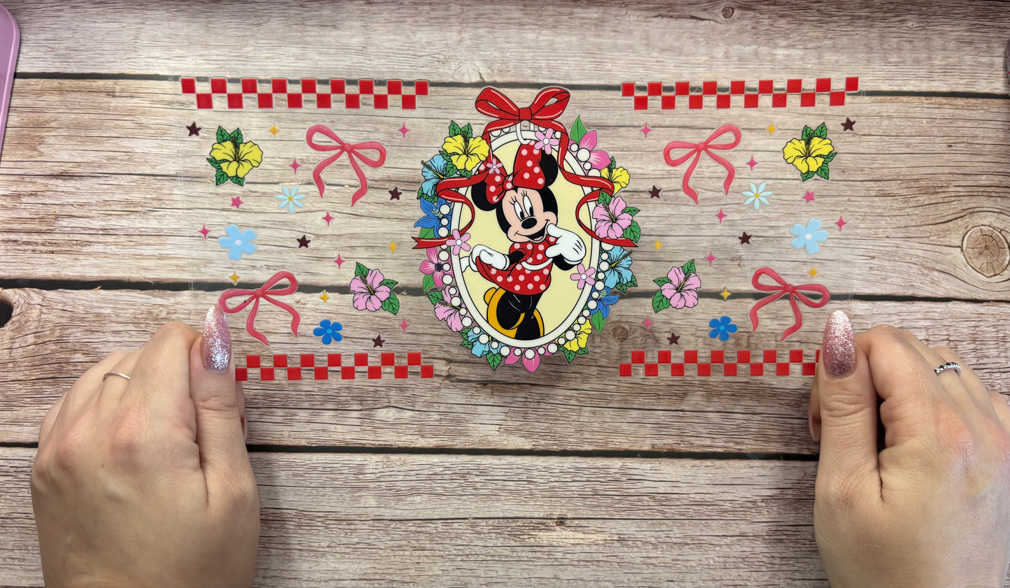 Red mouse bows