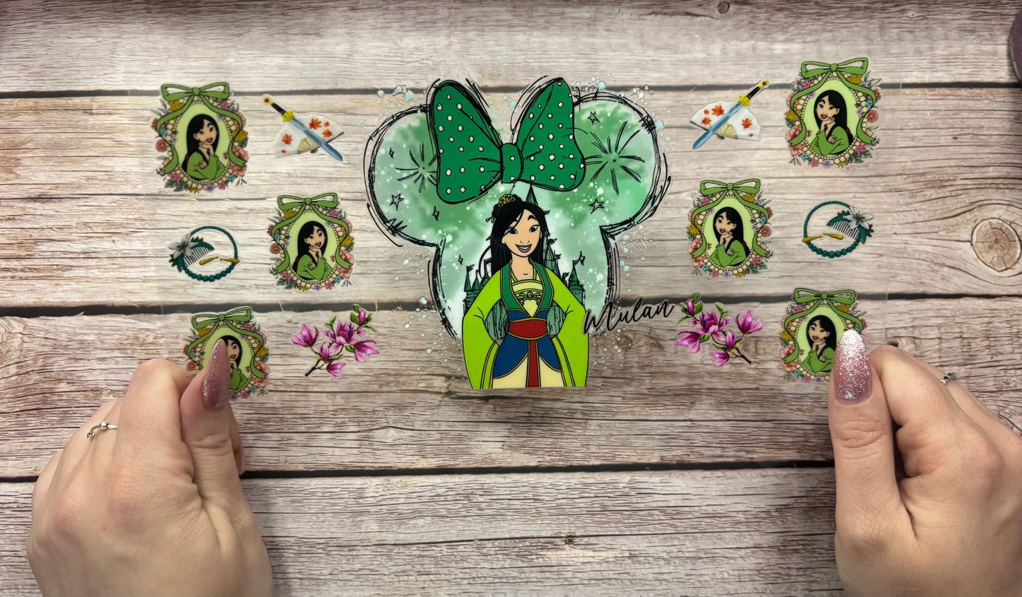 Green bow princess