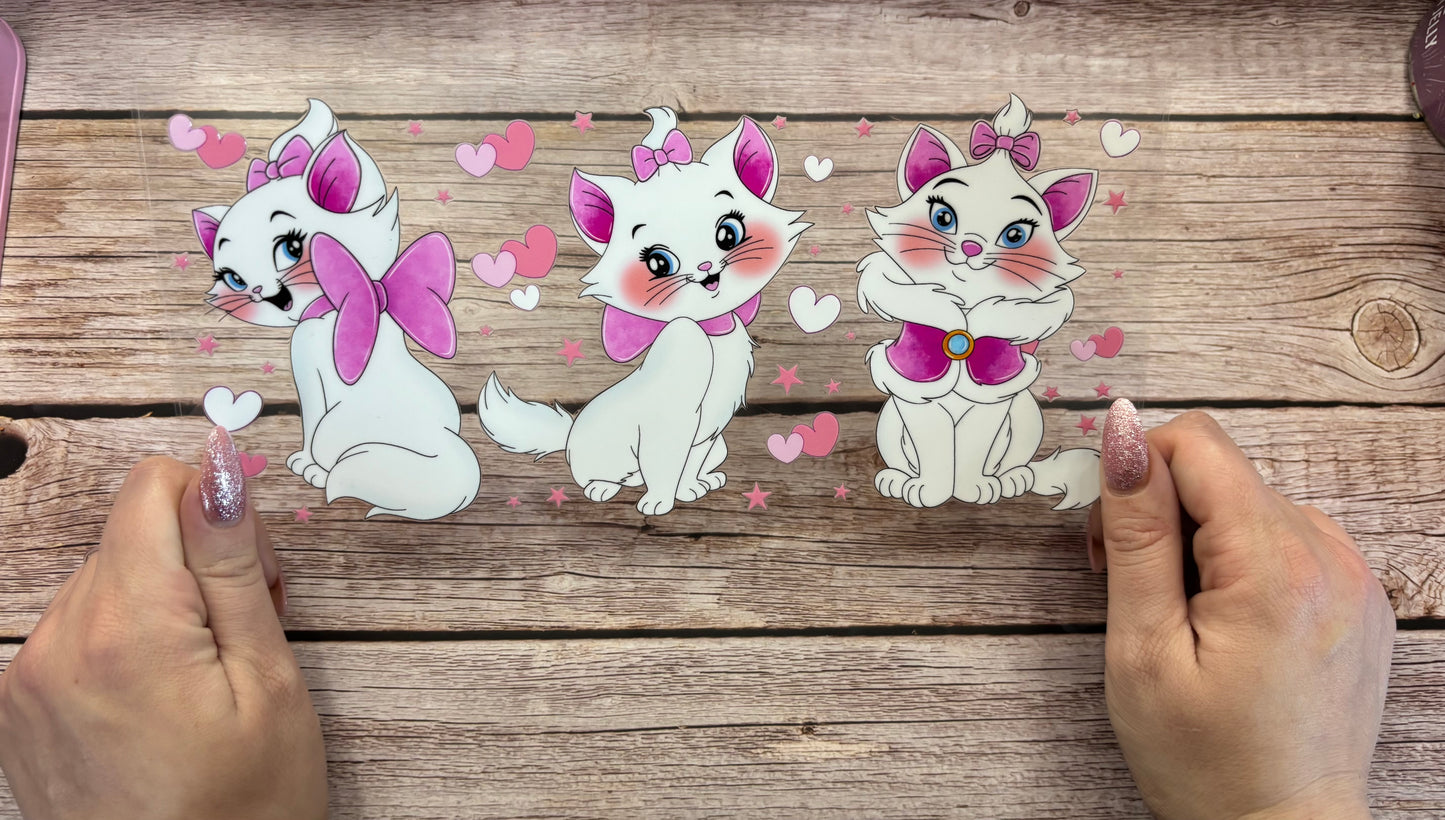 Pretty kitty club