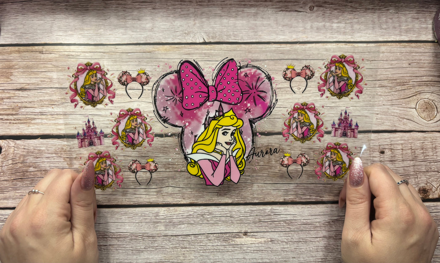 Pink bow princess