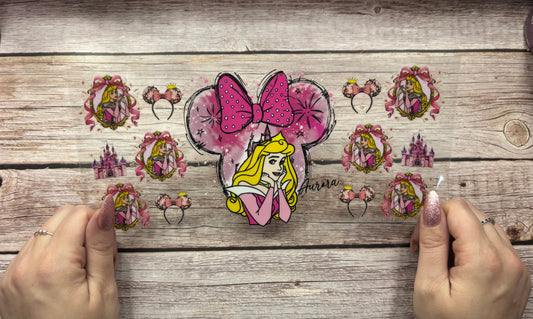 Pink bow princess